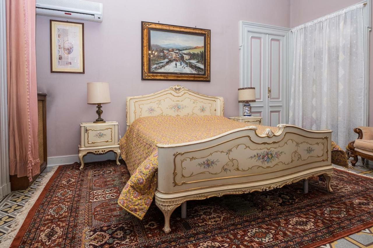 Bed and Breakfast Casa Di Nonna Верчелли Экстерьер фото